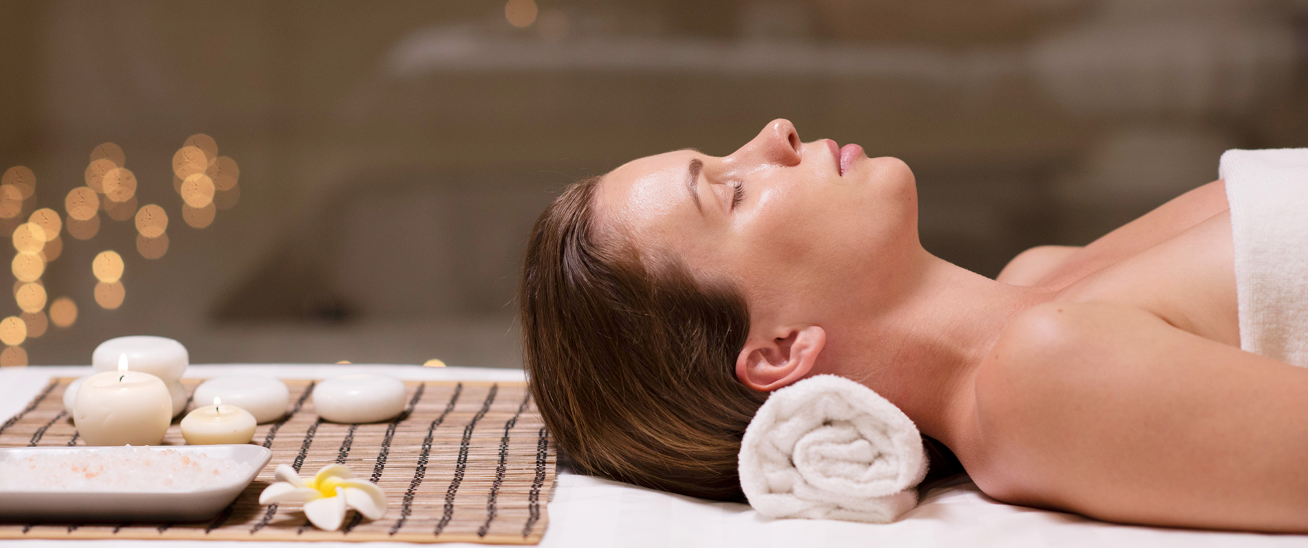 激推女王魔塑曲雕