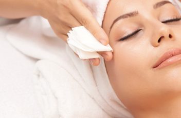 毛孔淨化 — 清潔毛孔 × 調理皮脂 × 穩定膚況