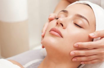 水光亮白 — 補水透亮 × 改善暗沉 × 重現光澤